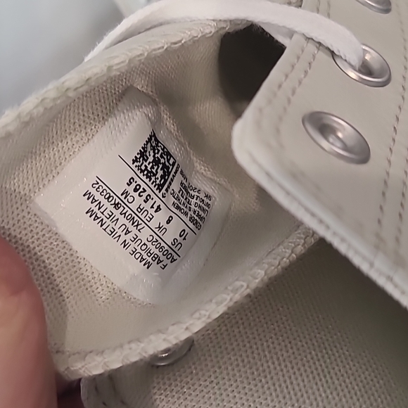 NIB Converse cream leather high top platform sneakers size 10 - Picture 8 of 13